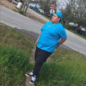 Meet your Posher, Aaron